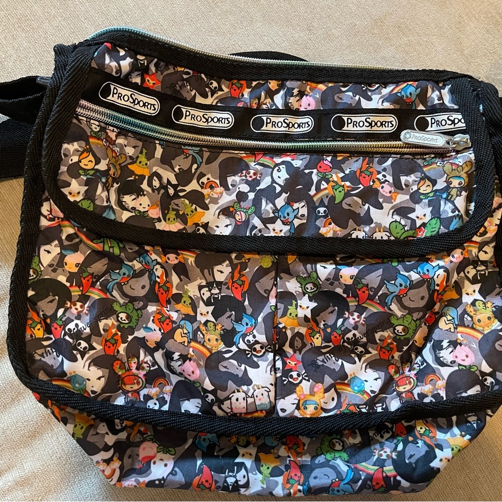 ProSports Flower Spring purse - Picture 3 of 10